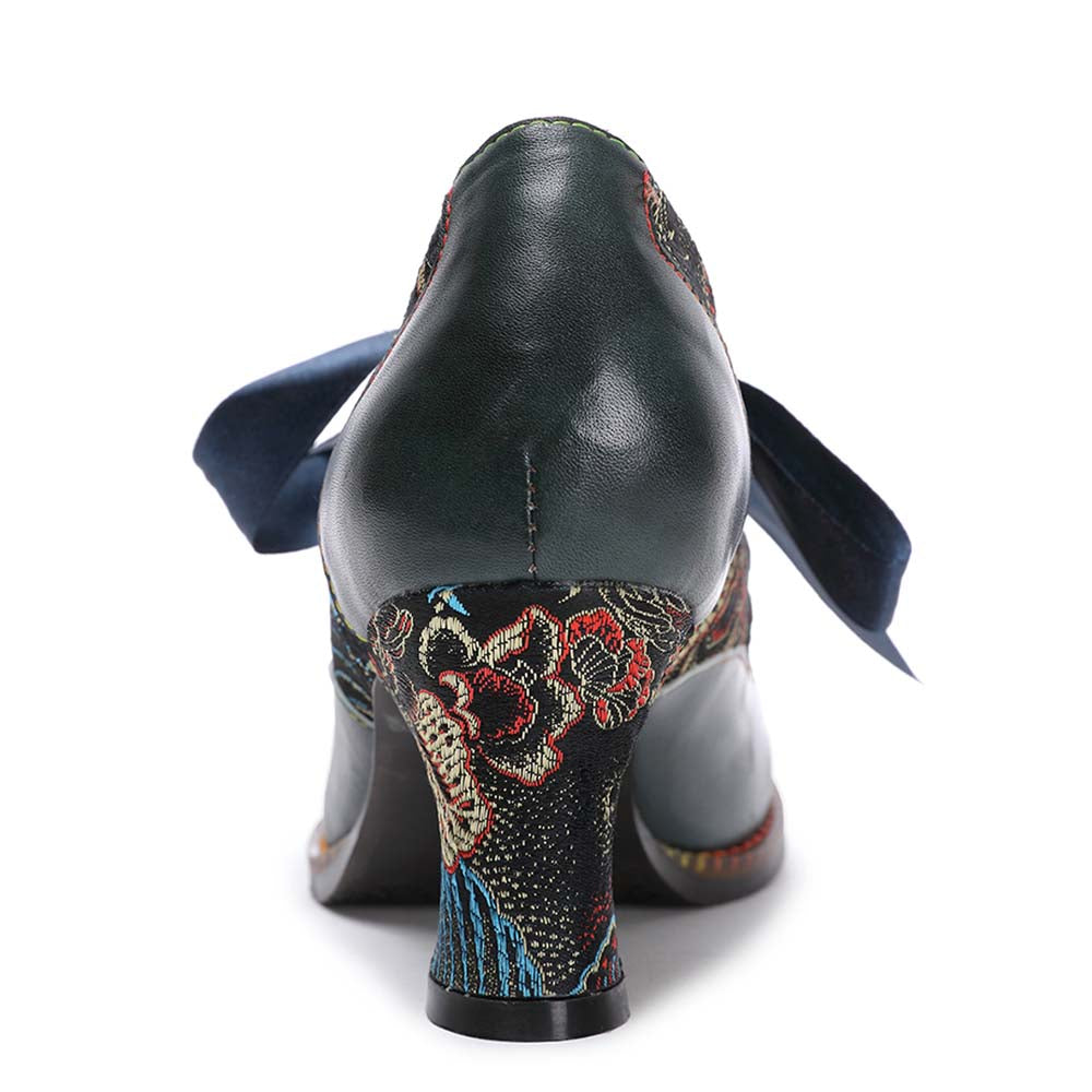 Zapatos de cuero hechos a mano para mujer Bombas florales bordadas 