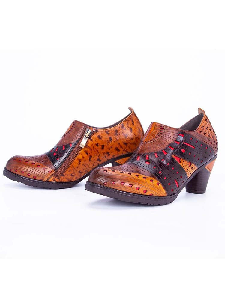 Chaussures en cuir gravées à motif Emmeline