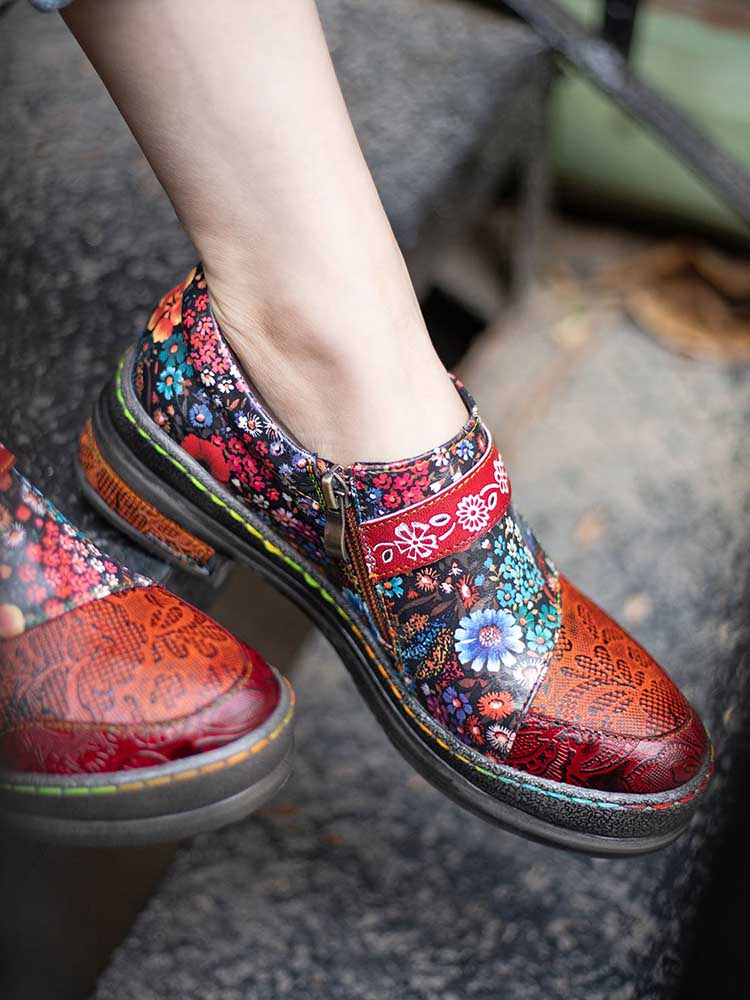 Handmade Leather Round Toe Printed Flat Shoes
