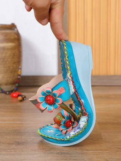 Sandalias con costuras en relieve floral bohemio 
