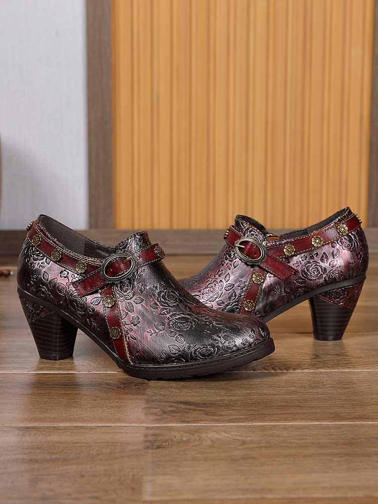 Chaussures gaufrées à fleurs rétro Adalee 