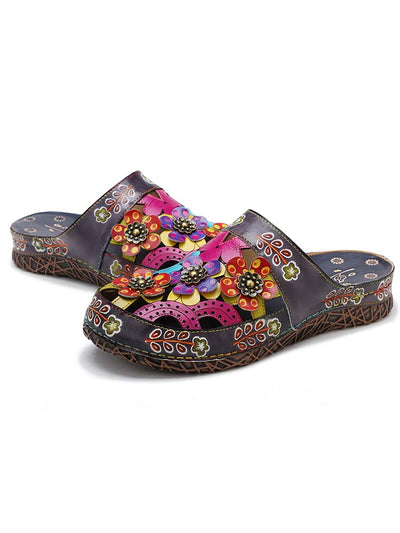 Sandales colorées faites à la main de fleurs 