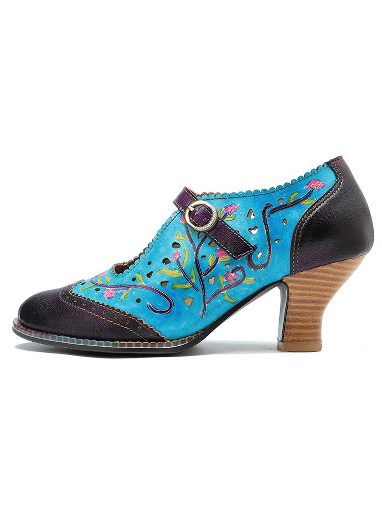 Retro Hollow Embossed Flower Leather Shoes